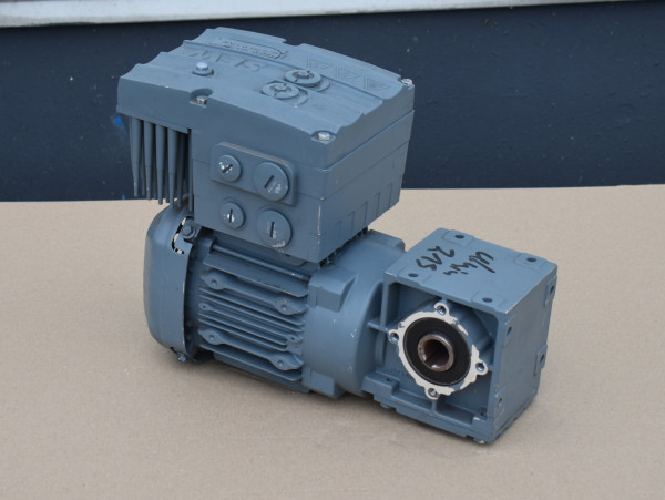 SEW EURODRIVE WA20 DRS71S4-MM03 Getriebemotor MOVIMOT 0,37kW 213 U-min