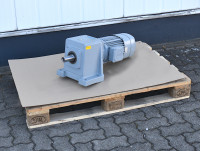 Stoeber Elektromotor B21R 100 LX4 Antriebstechnik Stirnrad-Getriebemotor Stoeber Elektromotor B21R 100 LX4 Antriebstechnik Stirnrad-Getriebemotor