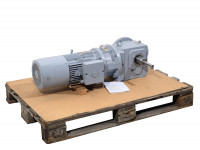 Stöber Kegelradgetriebemotor K513VF0220MR40D132S4 Getriebemotor i= 21,992 : 1 Stöber Kegelradgetriebemotor K513VF0220MR40D132S4 Getriebemotor i= 21,992 : 1