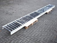 Schwerkraftrollenbahn Foerderstrecke Foerderbahn Laenge 6.000 mm Rollenbahn Schwerkraftrollenbahn Foerderstrecke Foerderbahn Laenge 6.000 mm Rollenbahn