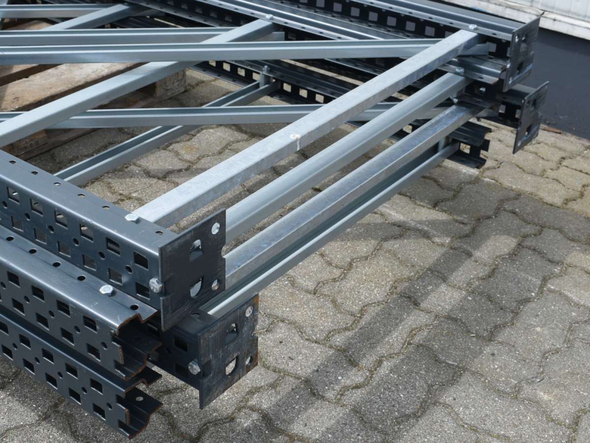 ARPA Palettenregal – 3.500 X 1.100 Mm, Fachlast 2.100 Kg, Fachbreite 2.700 Mm, 3 Ebenen