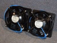 2 Axialventilatoren ebm Papst 5550 Abluftventilator Gebläse Ventilator Lüfter 2 Axialventilatoren ebm Papst 5550 Abluftventilator Gebläse Ventilator Lüfter