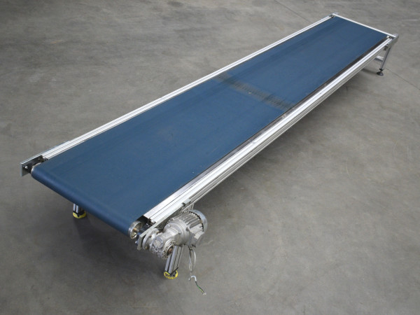 Gurtfoerderer Foerderband Laenge 4.470 mm Foerderstrecke Gurtfoerderband