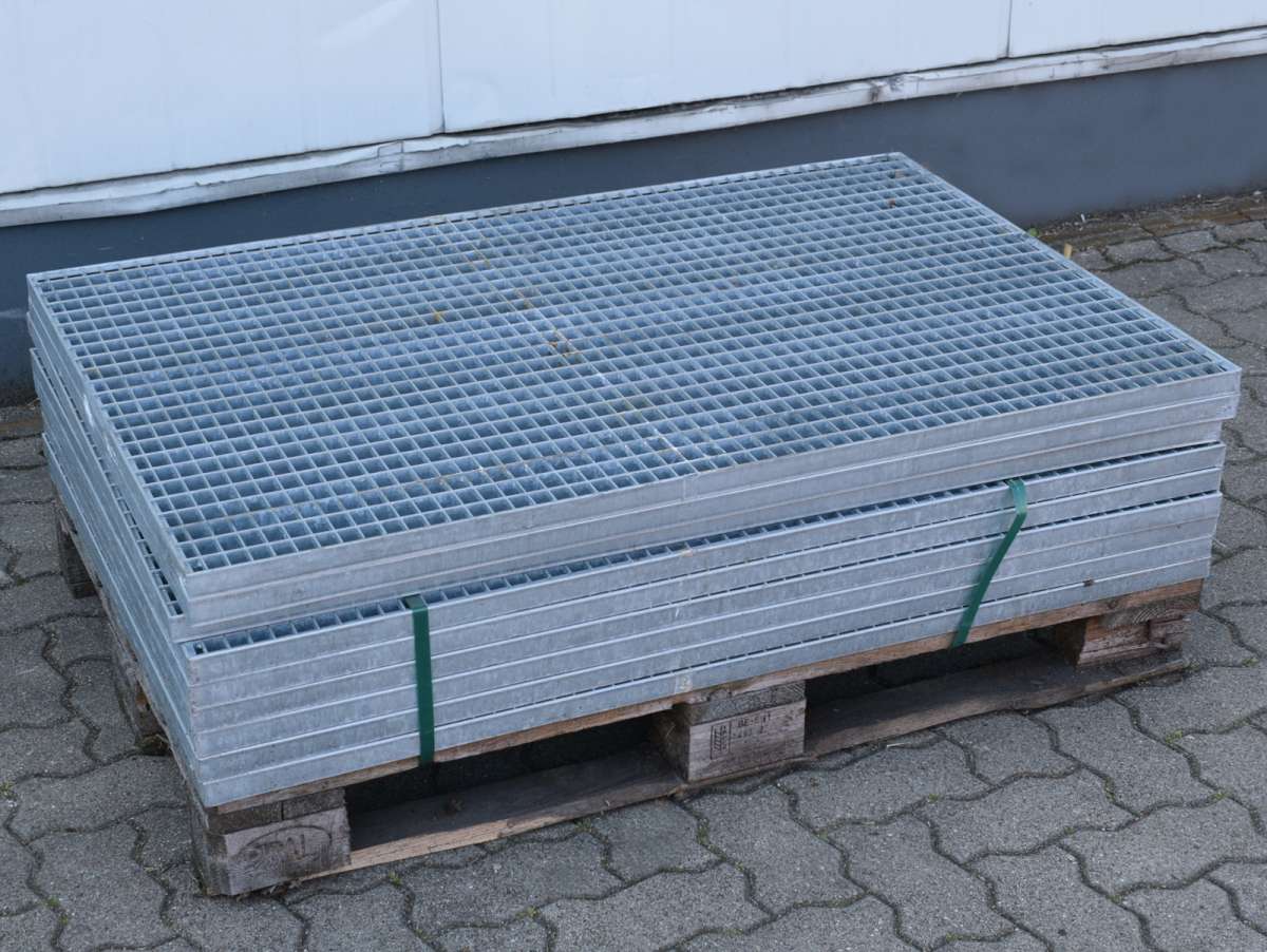 9x Gitterrost 1200 x 795 x 30 mm (BxTxH) Stahlgitter verzinkt Industrie-Rost