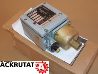 GE General Electric Druckwächter CR127BH33BD Druckschalter Druck Schalter 10 bar GE General Electric Druckwächter CR127BH33BD Druckschalter Druck Schalter 10 bar