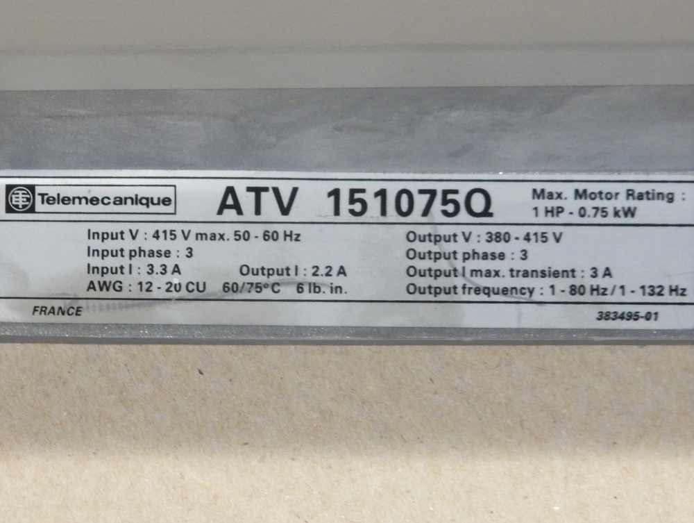 Telemecanique ATV31H075N4 Frequenzumrichter 0,75kW 400V TESTED TOP ZUSTAND