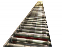 Palettenrollenbahn L7000 Overbeck Förderstrecke Rollenförderer angetrieben 7 m   Palettenrollenbahn L7000 Overbeck Förderstrecke Rollenförderer angetrieben 7 m