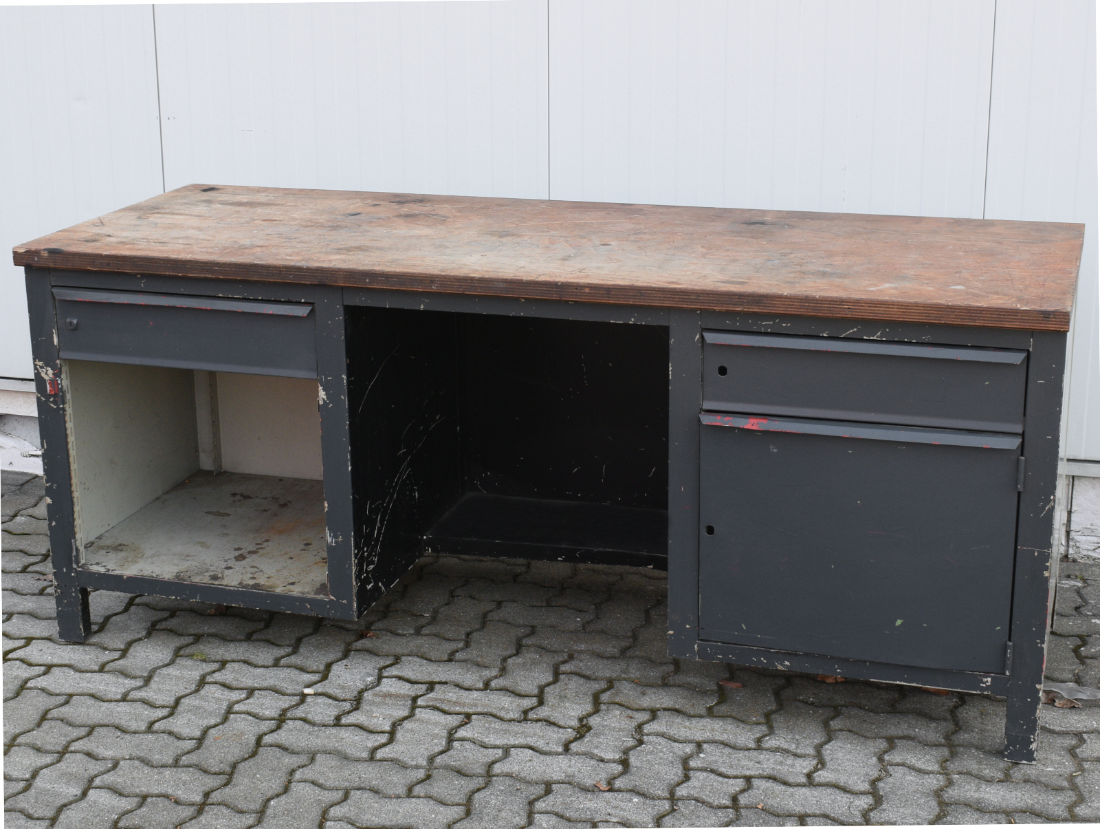 Werkbank Arbeitstisch Breite 2225 / 3100 / 4000 mm