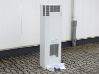 Schaltschrankkuehler Kuehlgeraet Klimatisierungseinheit Kuehlung Pfannenberg DTS 6401 Schaltschrankkuehler Kuehlgeraet Klimatisierungseinheit Kuehlung Pfannenberg DTS 6401