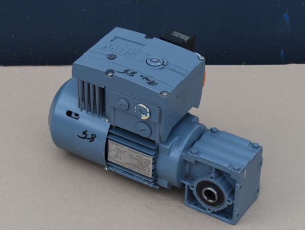 SEW WA20-T DT71D4-BMG-HR-MM03 Winkelgetriebemotor MOVIMOT 0,37kW Bremse