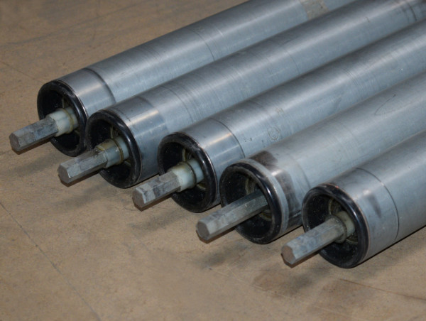 5x Interroll Tragrollen RL 572 mm für Rollenbahn Ø 50 mm Förderbandrolle verzinkt