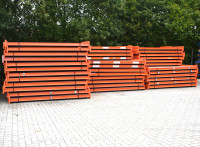 SLP Traversen Lichte Weite 2.800/3.700 INP-Profil Regalbalken Palettenregal Holm SLP Traversen Lichte Weite 2.800/3.700 INP-Profil Regalbalken Palettenregal Holm