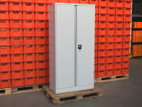 Lagerschrank 950x400x1900 mm Stahlschrank Fluegeltuerenschrank Materialschrank Lagerschrank 950x400x1900 mm Stahlschrank Fluegeltuerenschrank Materialschrank