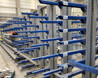 Kragarmregal AKL Höhe 2.510 mm einseitiges Langgutregal 800kg je Ständer Kragarmregal AKL Höhe 2.510 mm einseitiges Langgutregal 800kg je Ständer