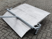 2x Altec HF_3 Überladebrücke 4000 kg Aluminium Laderampe inkl. 1x Transportwagen 2x Altec HF_3 Überladebrücke 4000 kg Aluminium Laderampe inkl. 1x Transportwagen