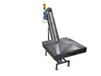 Upas Steigförderband mit Bunker Förderband Förderstrecke Förderlänge 1,740 mm Upas Steigförderband mit Bunker Förderband Förderstrecke Förderlänge 1,740 mm