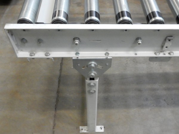 Ständer Rollenbahn_Transportförderbahn