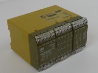 Sicherheitsschaltgerät PNOZ3 3.1/3.2 Sicherheitsschalter Sicherheitsrelais Sicherheitsschaltgerät PNOZ3 3.1/3.2 Sicherheitsschalter Sicherheitsrelais