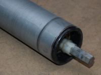 Vorschau: 5x Interroll Tragrollen RL 572 mm für Rollenbahn Ø 50 mm Förderbandrolle verzinkt Vorschau: 5x Interroll Tragrollen RL 572 mm für Rollenbahn Ø 50 mm Förderbandrolle verzinkt