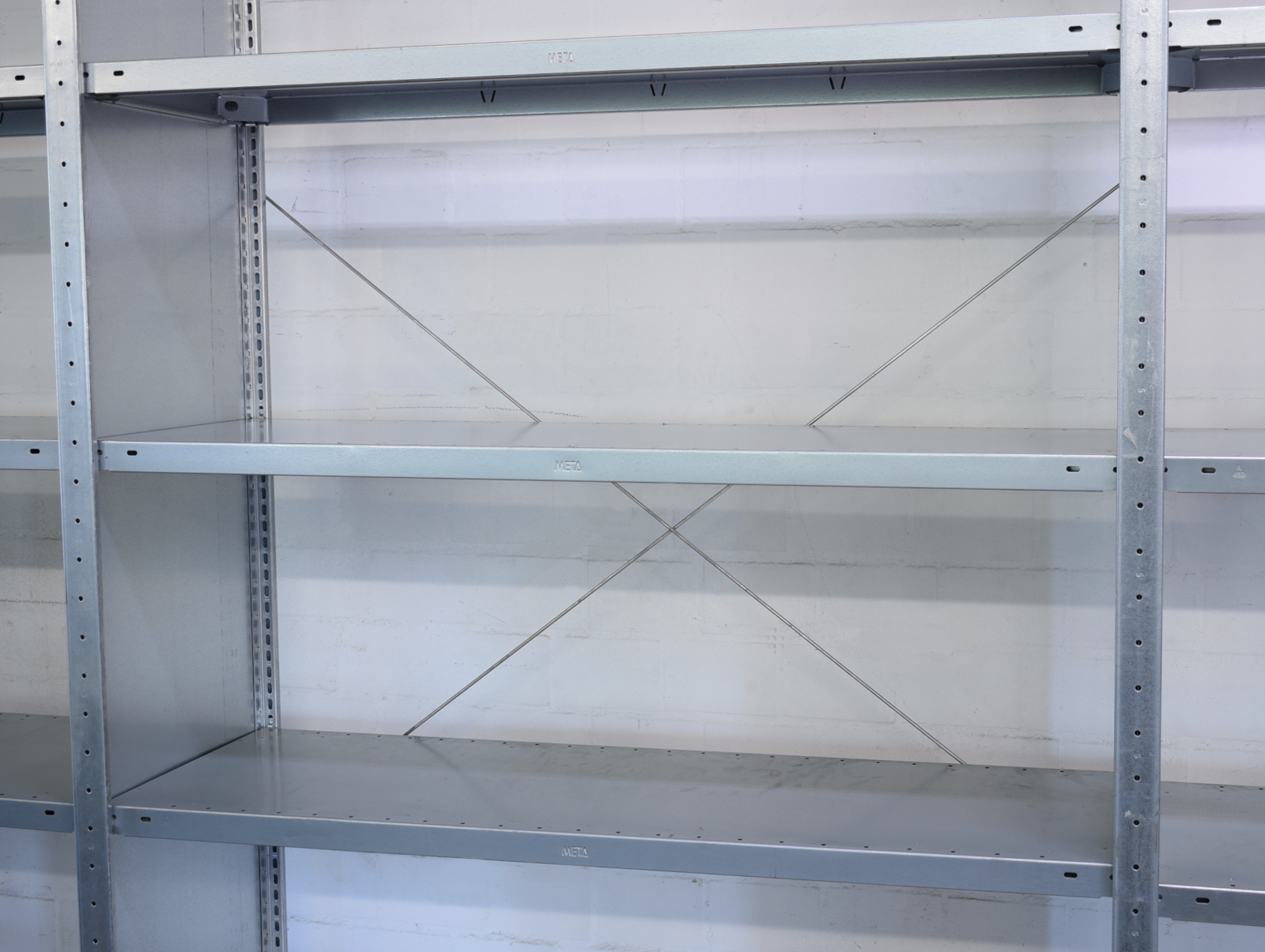 H2500 T500 L6600 Meta Fachbodenregal High Clip Lagerregal 6 Felder Steckregal 