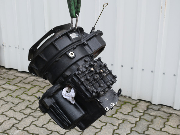 Graziano PST 2 Lastschaltgetriebe Getriebe fuer Baumaschinen Wendegetriebe