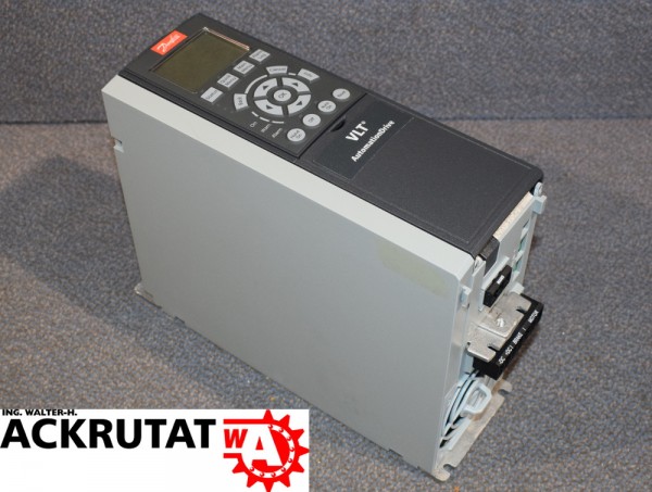 Danfoss Frequenzumrichter Umrichter VLT FC-302 Wandler Umrichter 1,1 kW Regler