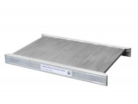 Günzburger Steigtechnik Aluminiumüberstieg geriffelte Oberfläche 1.330x850x120 mm Günzburger Steigtechnik Aluminiumüberstieg geriffelte Oberfläche 1.330x850x120 mm