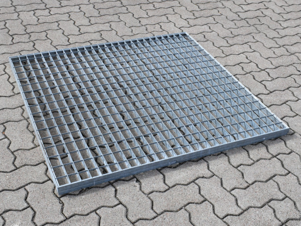 Gitterrostauflage feuerverzinkt Traversenauflage für Tiefe 1.100 mm Stahl