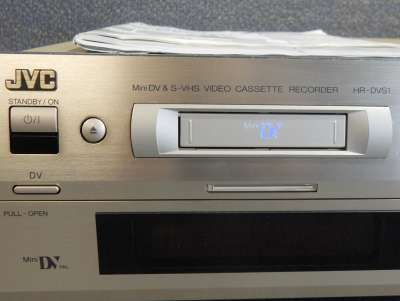 JVC HR-DVS1EU miniDV-Recorder S-VHS Doppel | Ackrutat Shop