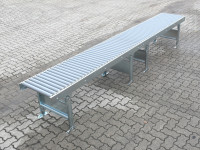 Rollenbahn Rollenfoerderer Laenge 3960 mm Soco Systems Schwerkraftrollenbahn Foerderstrecke Rollenbahn Rollenfoerderer Laenge 3960 mm Soco Systems Schwerkraftrollenbahn Foerderstrecke