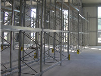 Dexion Palettenregal P90 Höhe 4.000 mm Lichte Weite 2.700 mm 3 Ebenen Fachlast 3.000 kg Dexion Palettenregal P90 Höhe 4.000 mm Lichte Weite 2.700 mm 3 Ebenen Fachlast 3.000 kg